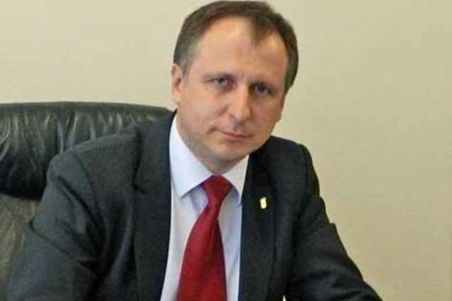 Винний у смертельній ДТП депутат-свободівець з Рівненщини уникає покарання