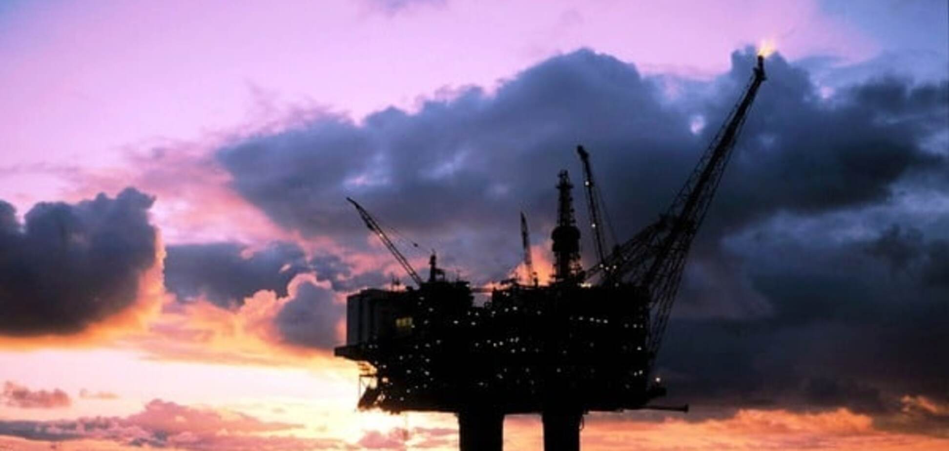 Нафта впала в очікуванні даних про запаси США