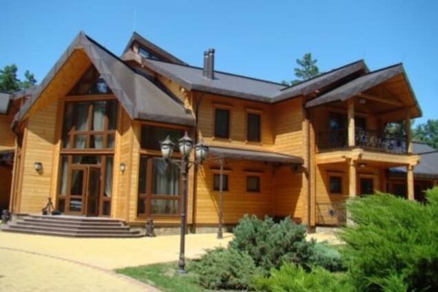 Дом Януковича