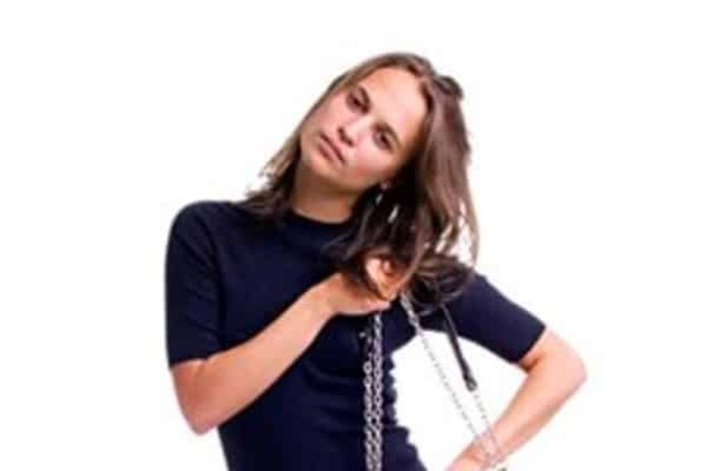 Алисия Викандер