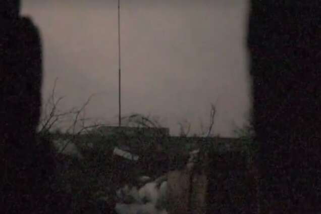 В сети показали видео ночного боя под Авдеевкой