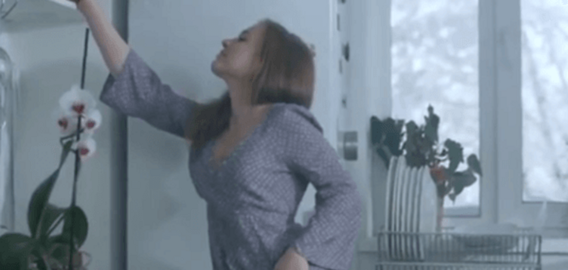 'Досить дивитися на чужих': мережу підірвала реклама Lada з еротичним підтекстом