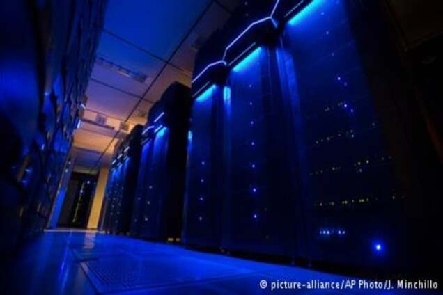 Терор, збір даних і національний егоїзм