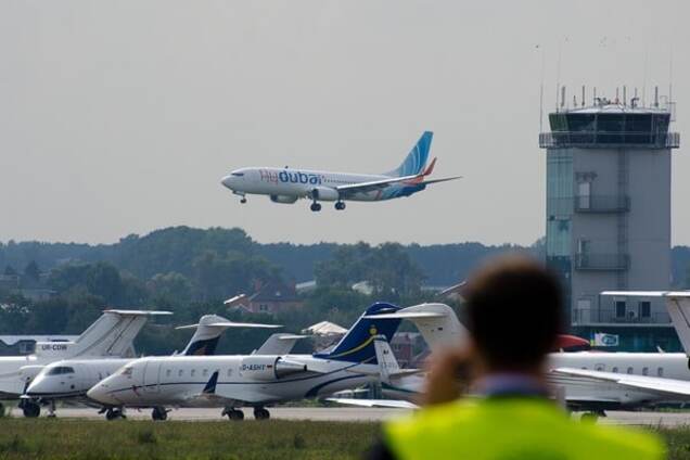 самолет Flydubai