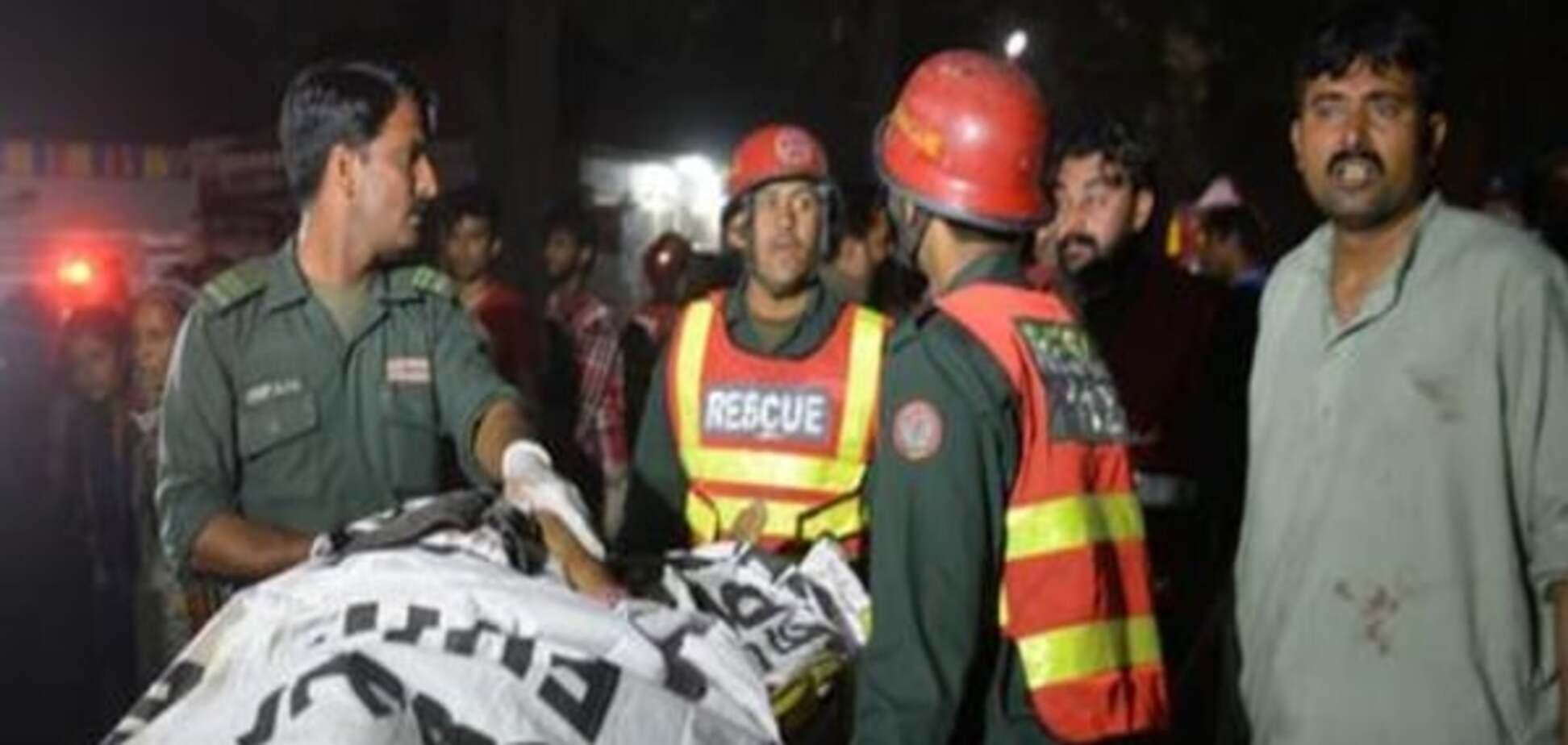 Більше 60 жертв вибуху в Пакистані: 'Талібан' пообіцяв нові теракти
