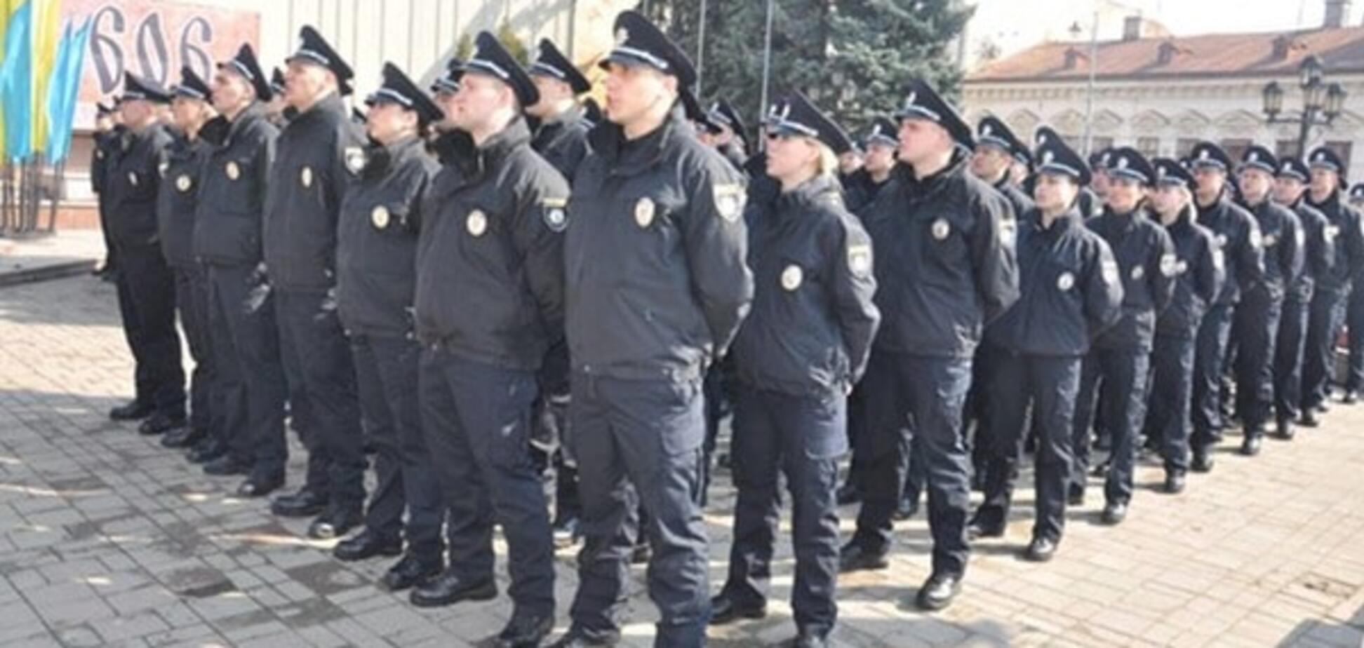 Патрульные полицейские в Черновцах