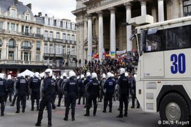 Брюссель: поліція затримала десятьох 'хуліганів'