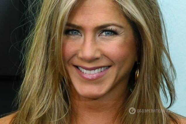 Дженнифер Энистон