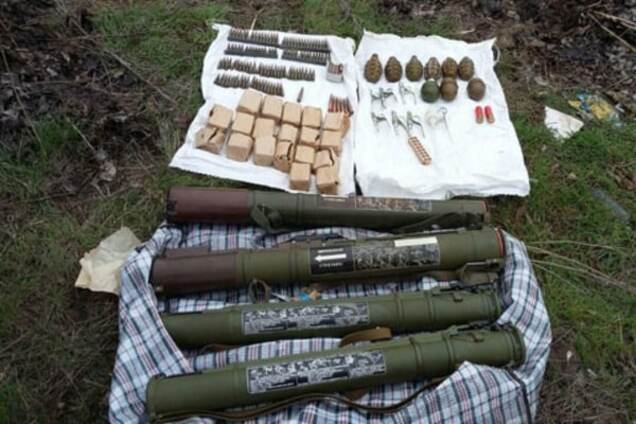 Гранатометы в сумке: опасная находка в Мариуполе