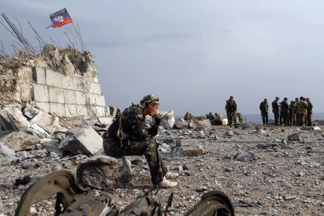 Повільна втрата крові: Шлосберг розповів про стратегію Кремля на Донбасі