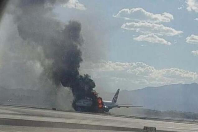 Пожар в самолете