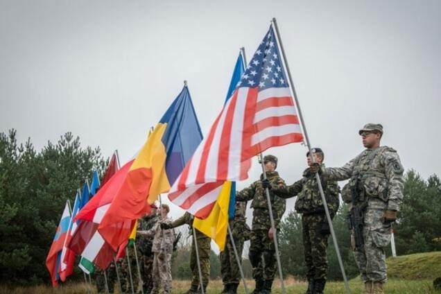 Не пора ли Америке выйти из НАТО?