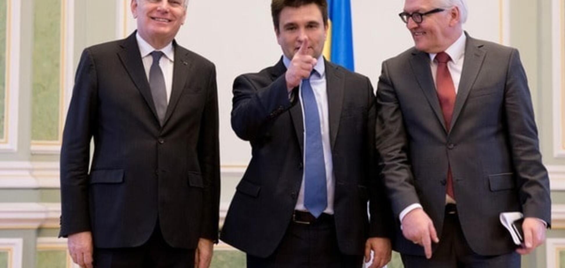 'Модальная' капитуляция: дипломат рассказал, что Украине навязывают в Париже