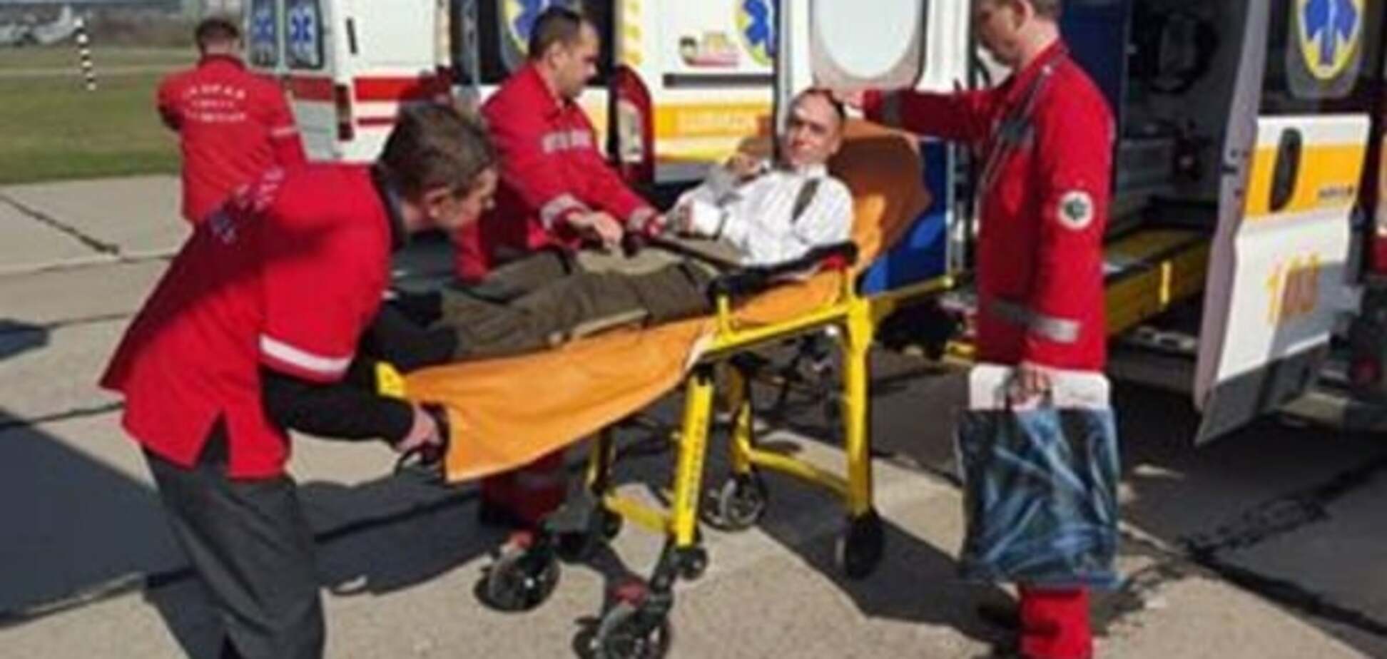 Героям нужна помощь: в Одессу доставили 8 раненых бойцов АТО. Фотофакт