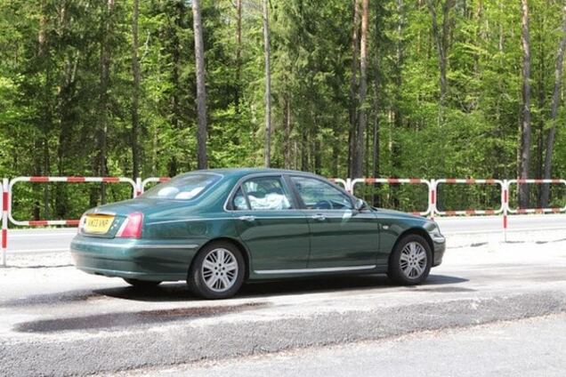 'Дуже сумна новина': у пропагандиста террористов Грэма Филлипса пропало авто в Питере. Фотофакт