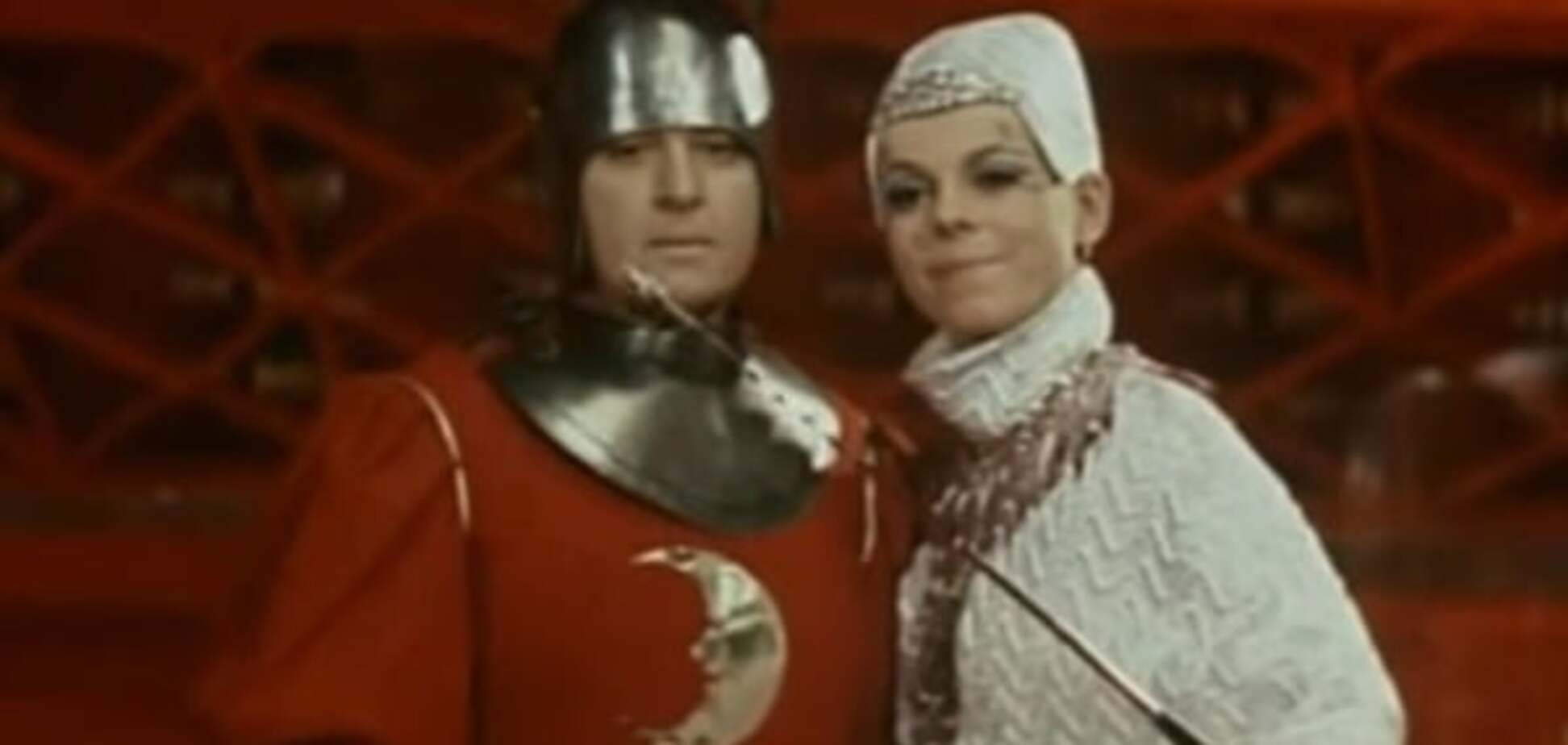 Селфи-палку предсказали в чехословацком фильме 1970 года: видеофакт