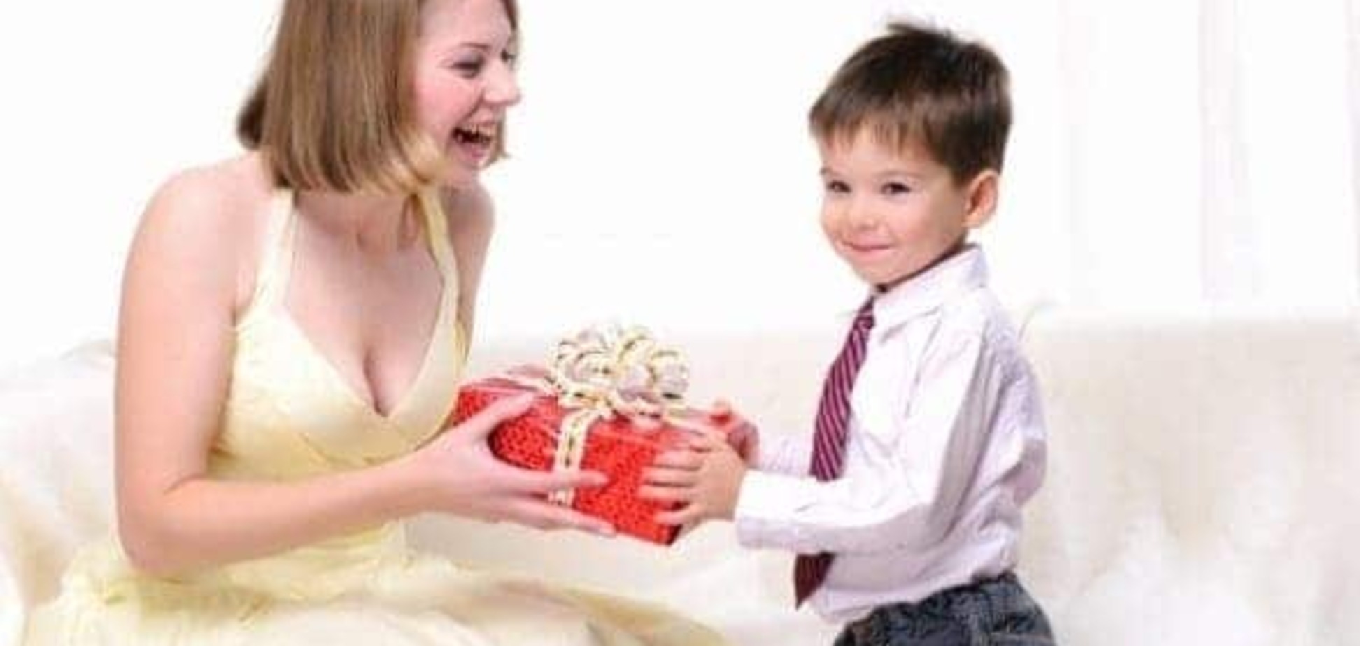 Вітаємо маму: віршики до свята весни