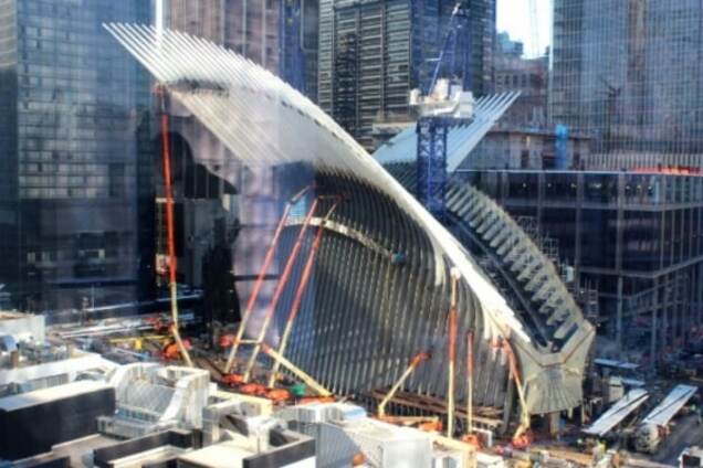 В Нью-Йорке открыли самую дорогую в мире станцию метро. Фоторепортаж