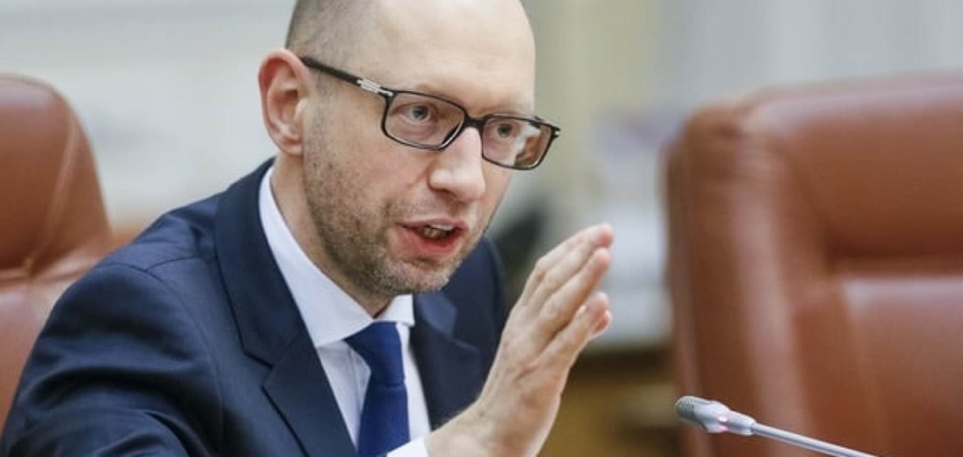 У 'Народному фронті' підтвердили ведення переговорів про відставку Яценюка