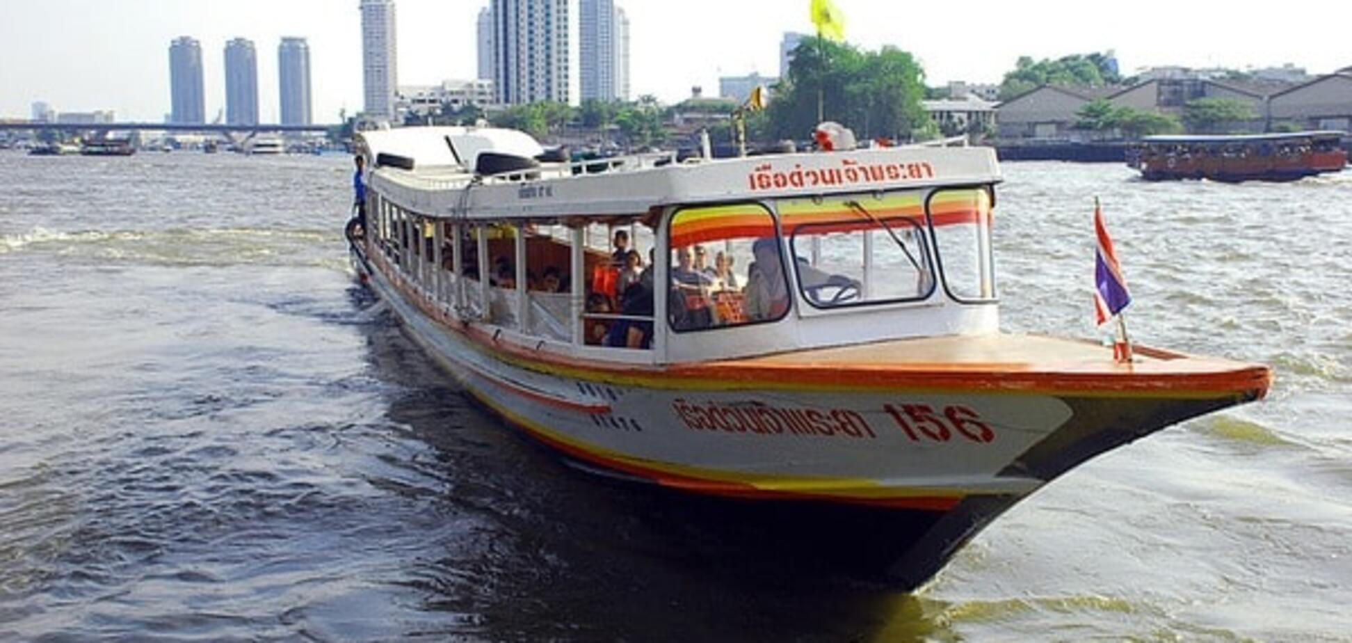 У Бангкоку відбувся вибух на річковому трамваї: понад 50 постраждалих