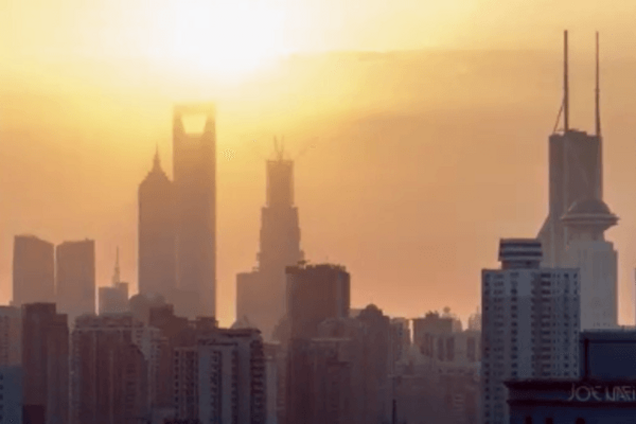 Появилось видео о том, как строился самый высокий небоскреб Шанхая