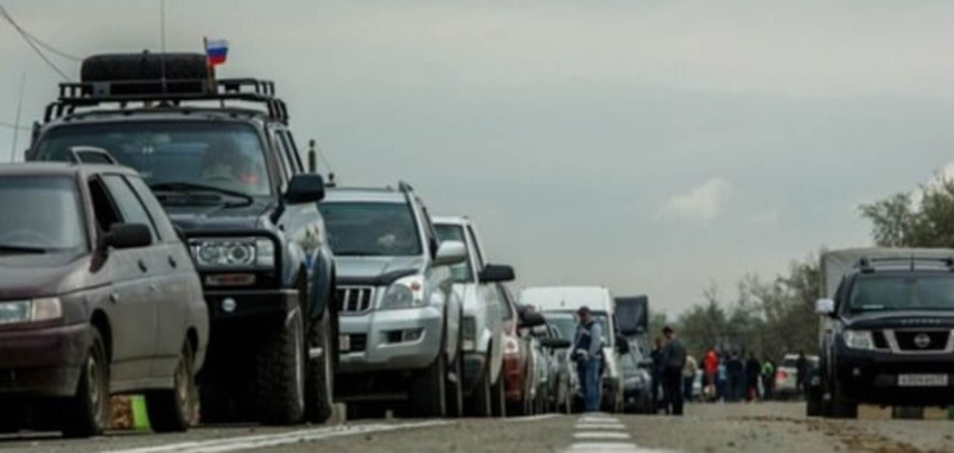 Аншлаг в оккупированном Крыму: автомобилисты ринулись менять украинские номера