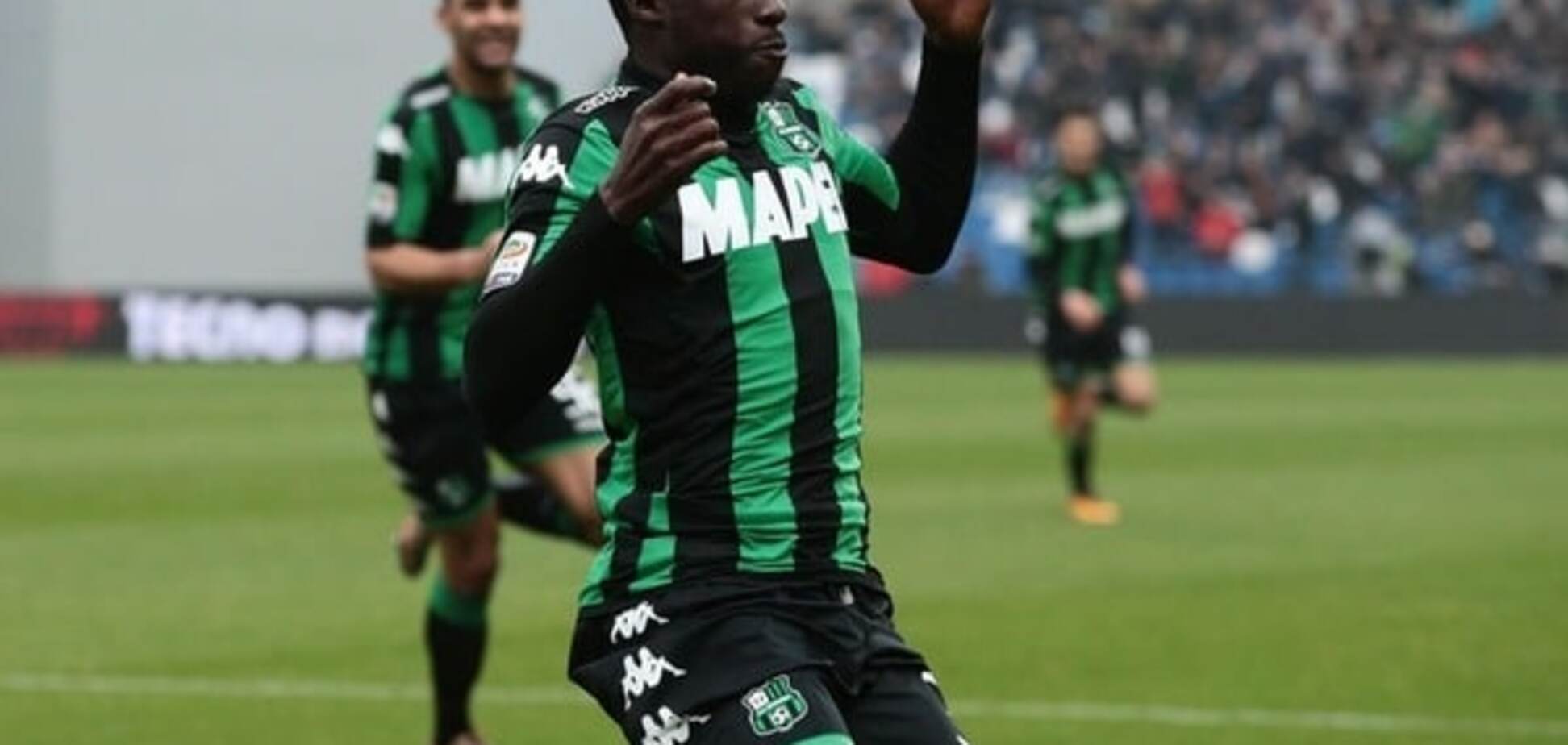 Итальянские футболисты разыграли сумасшедший угловой в чемпионате страны: видео шедевра