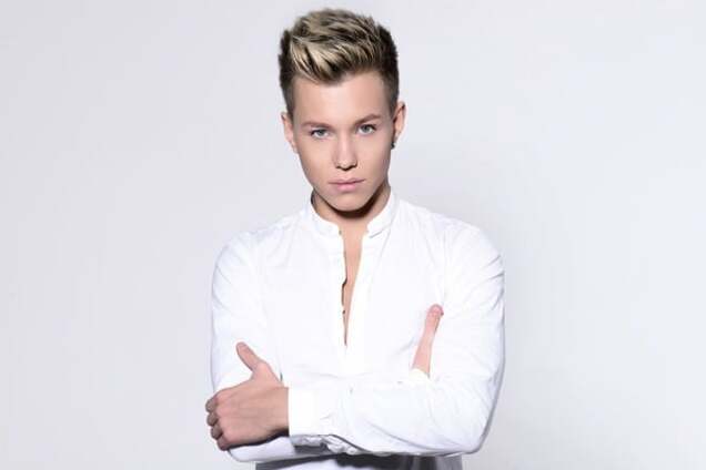 Финалист 'Х-фактора' рассказал, как признался в любви Бритни Спирс