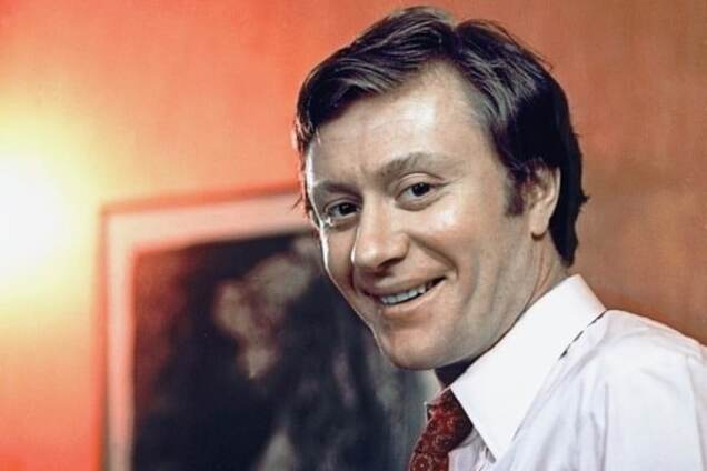 'Замрите, ангелы, смотрите - я играю': Андрею Миронову - 75