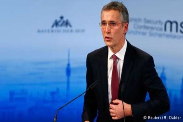 Генсек НАТО закликав до швидких реформ Збройних сил України