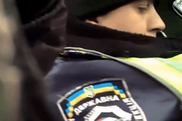 На Закарпатье полицию поймали на взятке: видеофакт