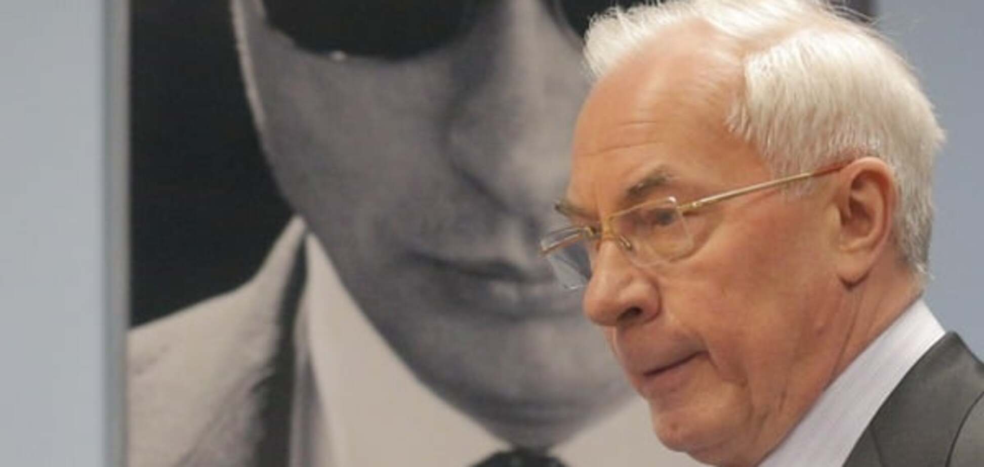 Украина будет платить Азарову пенсию: экс-премьер выиграл суд