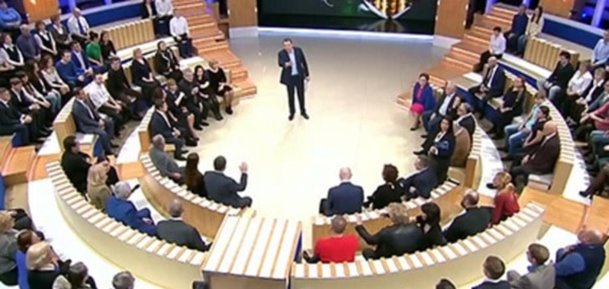 Совпадение? В России в прямых эфирах разных ток-шоу одновременно выступили одни и те же эксперты