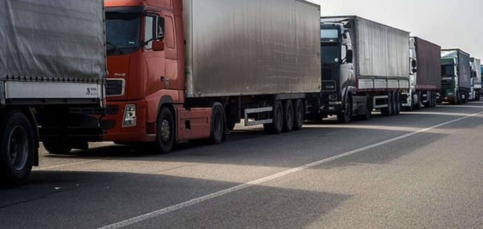 Росія знову пригрозила забороною вантажоперевезень країні Євросоюзу