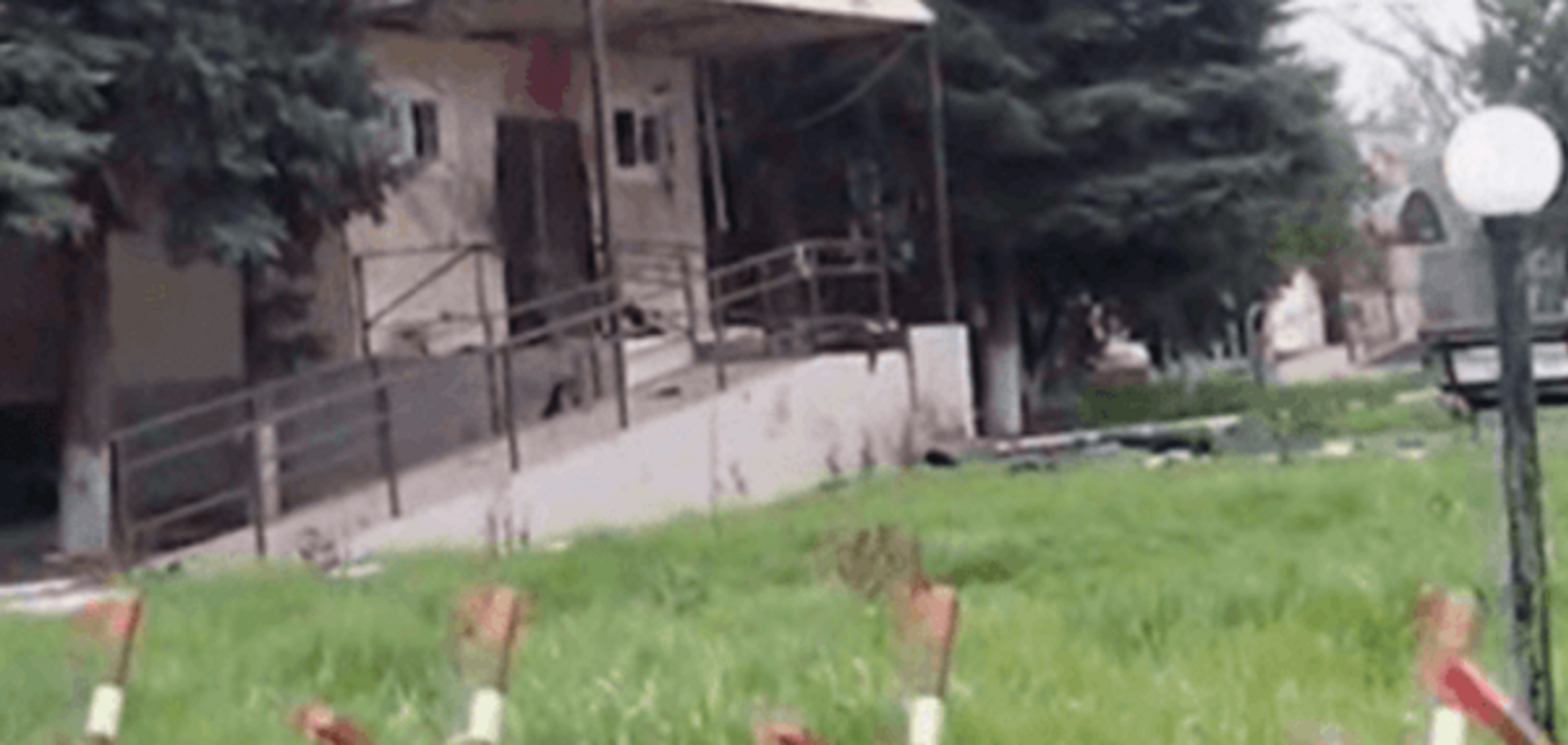 Вибух у Ставрополі: троє терористів-смертників напали на ВВС. Відеофакт