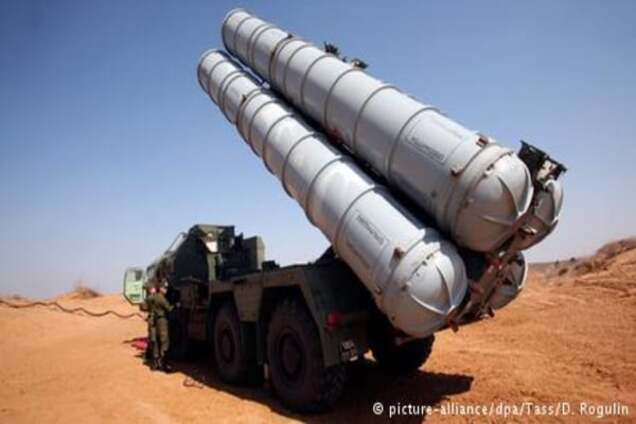 Зенитно-ракетный комплекс С-300