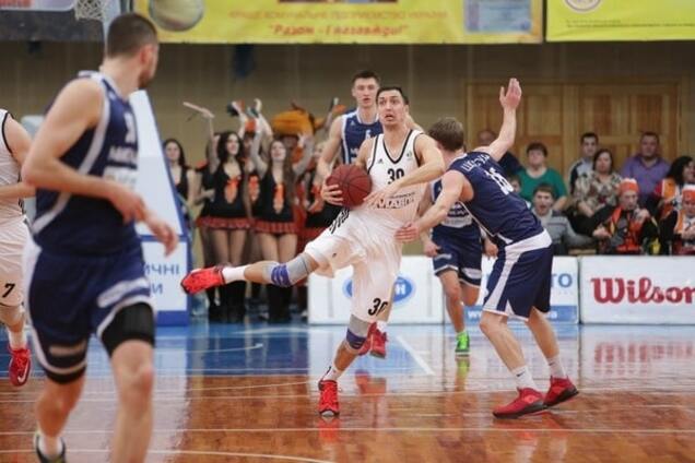 где смотреть чемпионат Украины по баскетболу