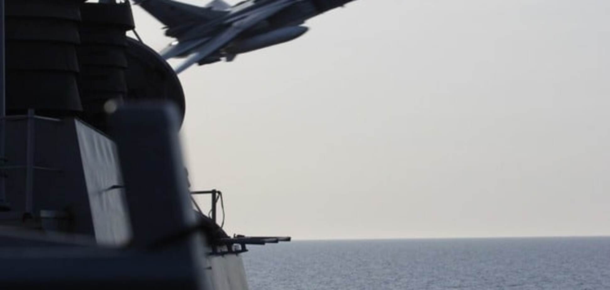 Так і треба: в Росії прокоментували прольоти Су-24 над американським есмінцем