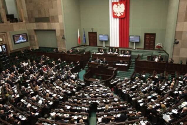 В пример Украине: в польском Сейме 'кнопкодава' попросили сдать мандат