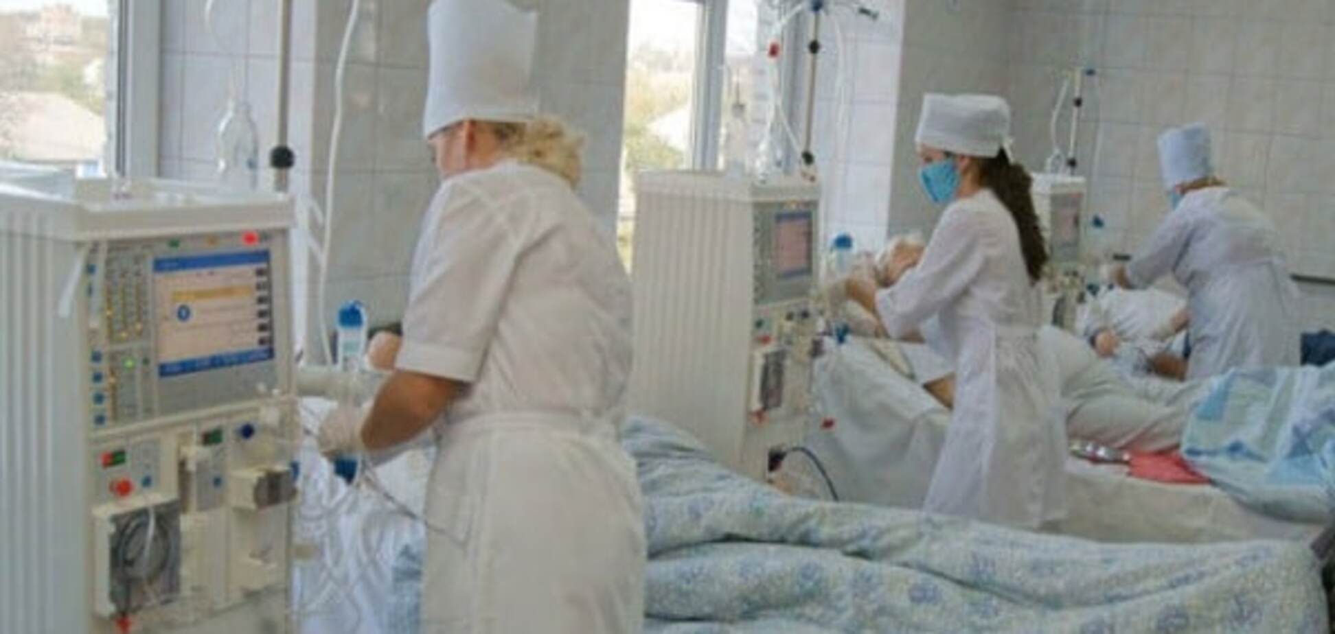 На Львівщині з отруєнням госпіталізували 22 дітей