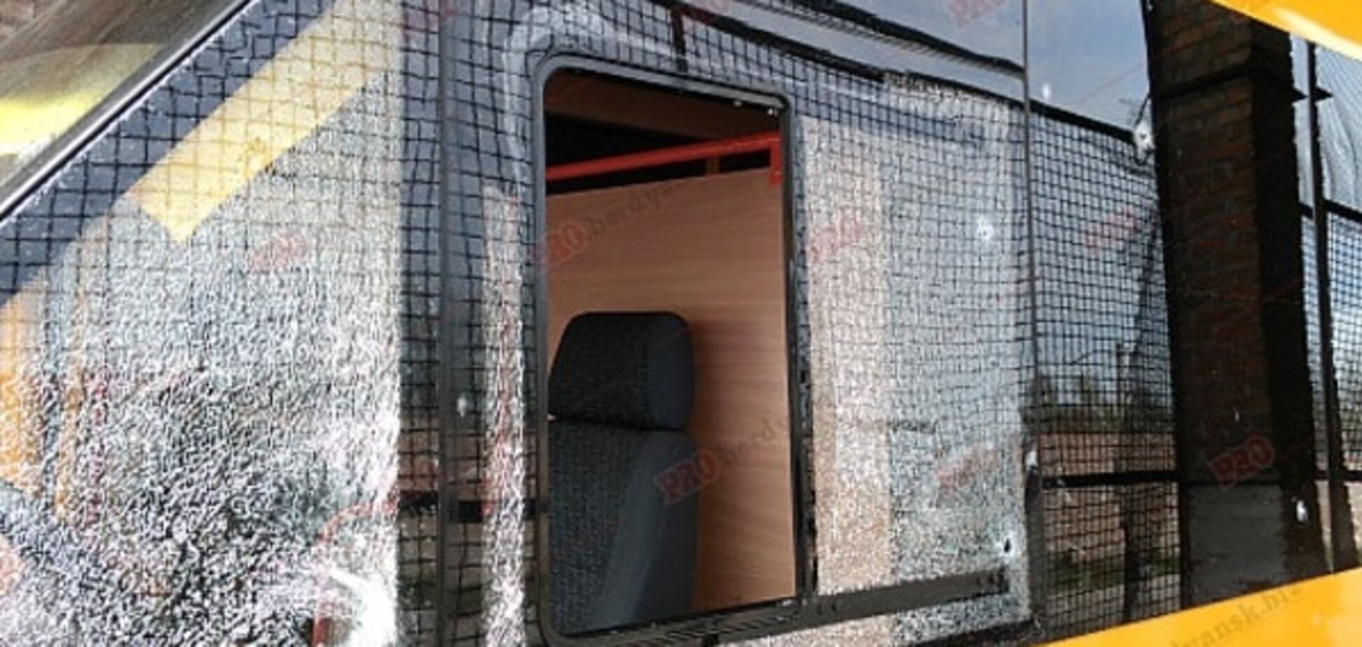 У Бердянську намагалися підірвати пасажирський автобус: фото і відео НП
