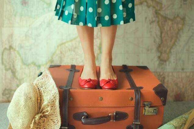 Молодь прагне виїхати за кордон: соціальне дослідження