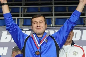 Дзамболат Тедеев