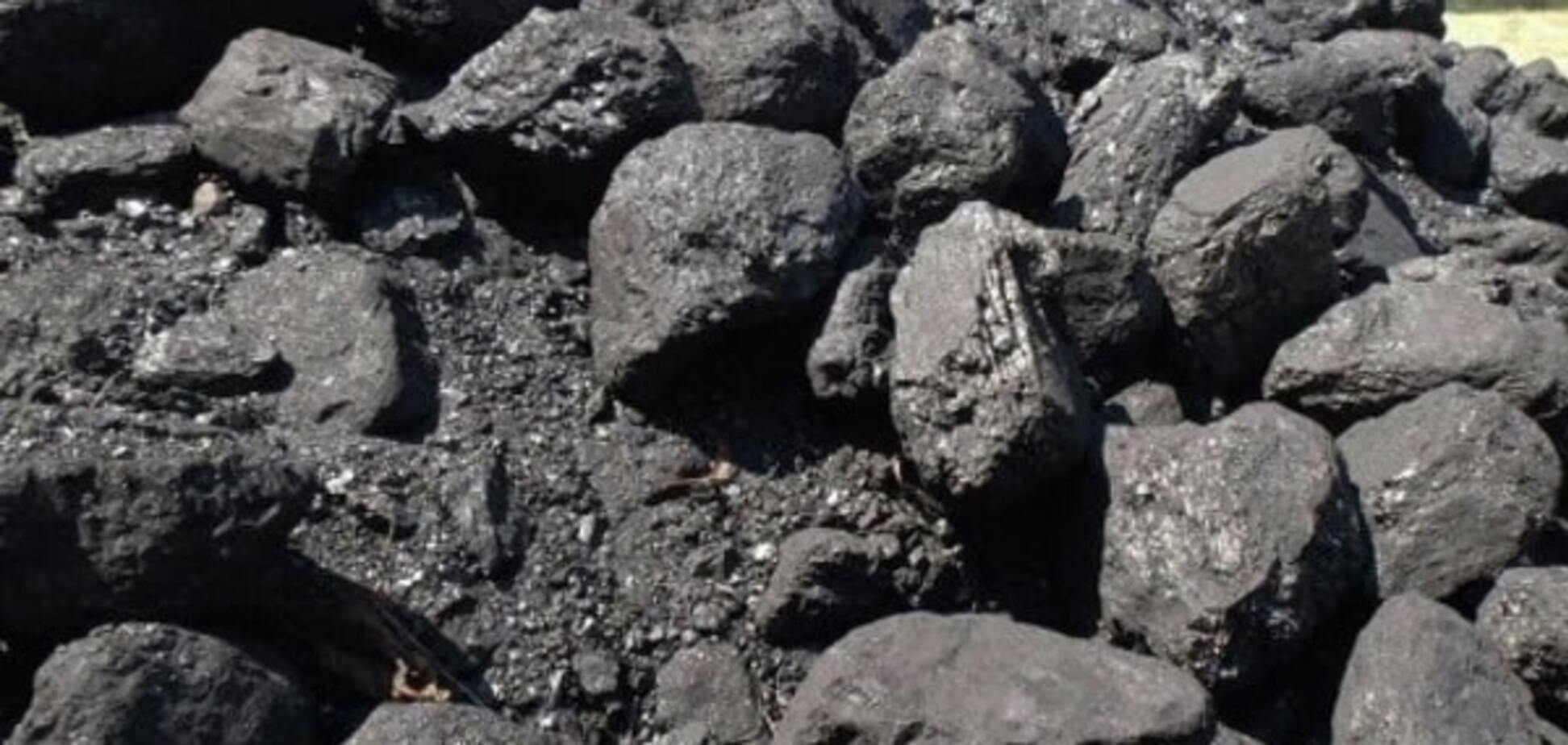 Найбільша енергокомпанія України затоварилася вугіллям у Росії
