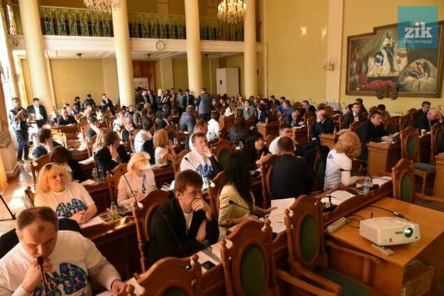 Львовский горсовет