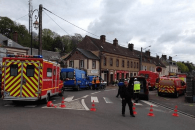 У Франції в житловому будинку прогримів потужний вибух: є постраждалі