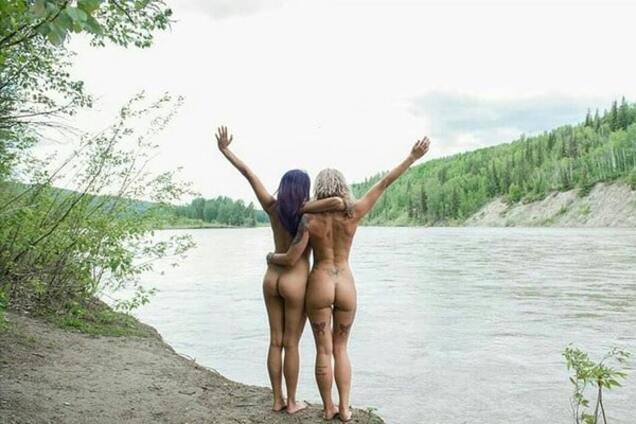 Naked In Nature фото: пользователи сети польностью обнажились ради близости  с природой - Instagram, голые люди | Обозреватель