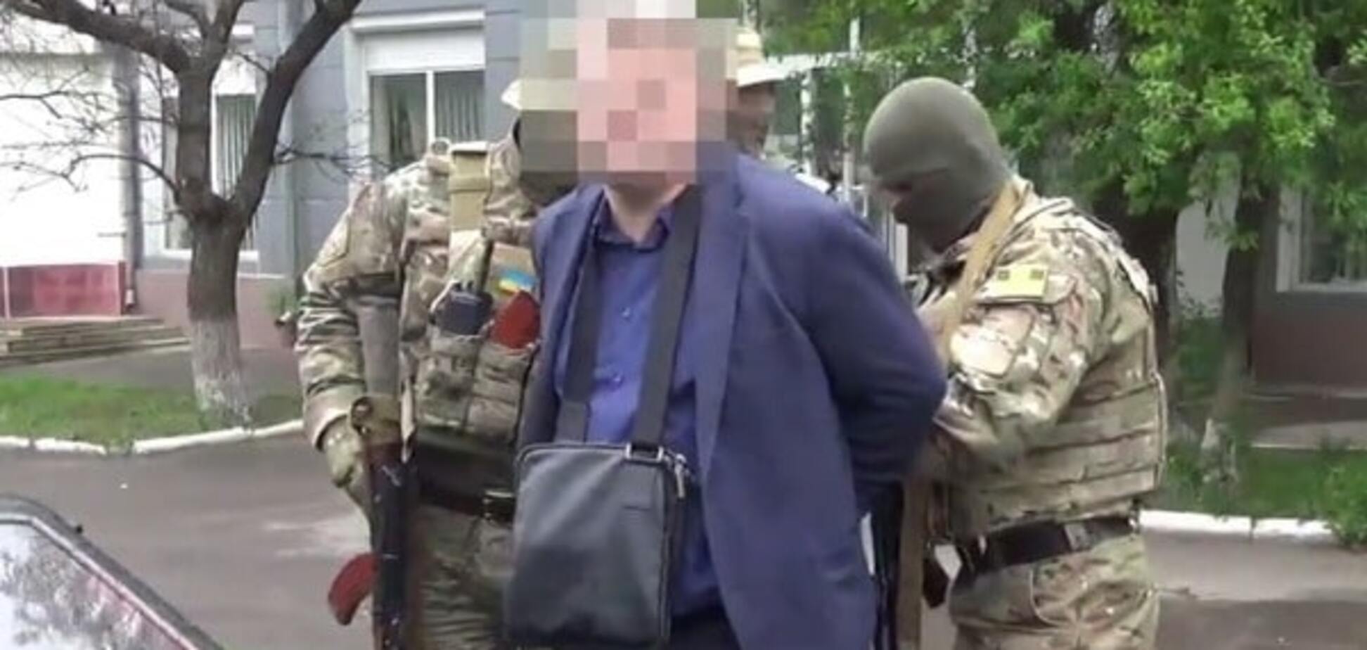 на Донбассе задержали депутата-взяточника