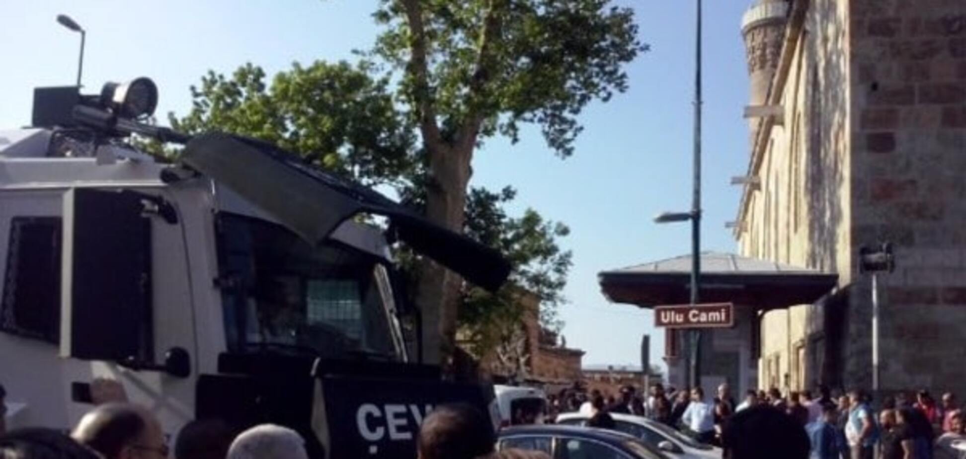 У мережі з'явилося відео самопідриву терористки в Туреччині