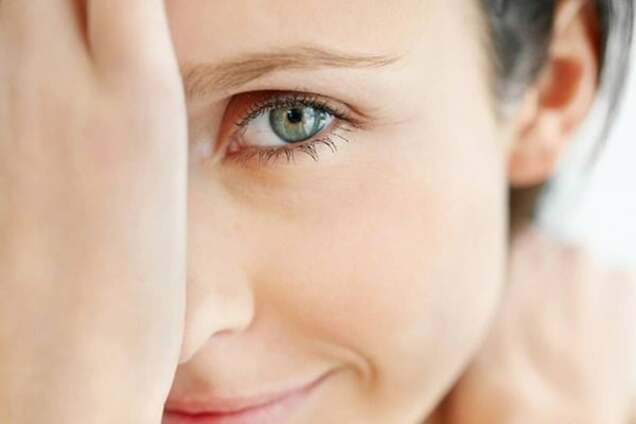 Уход за кожей вокруг глаз
